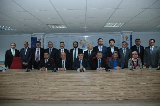 Karaman'da 13 Kişi AK Parti'den Aday Adaylığı İçin Başvurdu