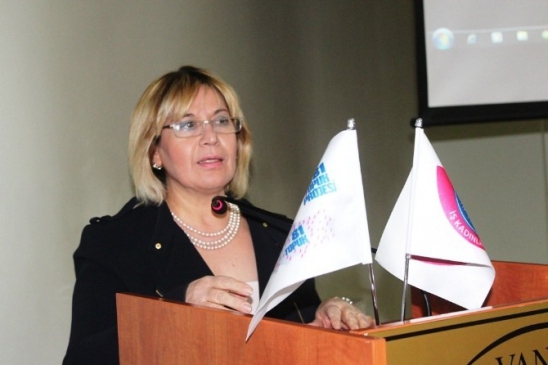 İzmirli İş Kadınları Vanlı İş Kadınlrıyla Buluştu