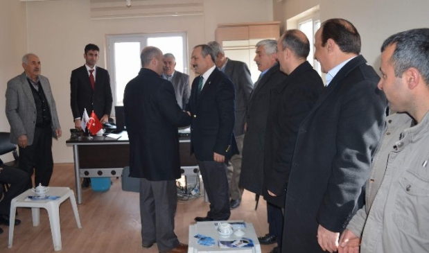 Edremit Ve Tuşba'da Karabıyık'a Sıcak Karşılama