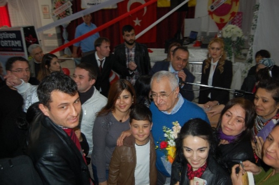 Ceyhan'da ‘‘Geliştiren Aile Ortamı'' Konferansı