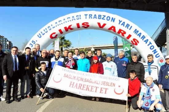 35. Uluslar Arası Yarı Maratonu Koşuldu