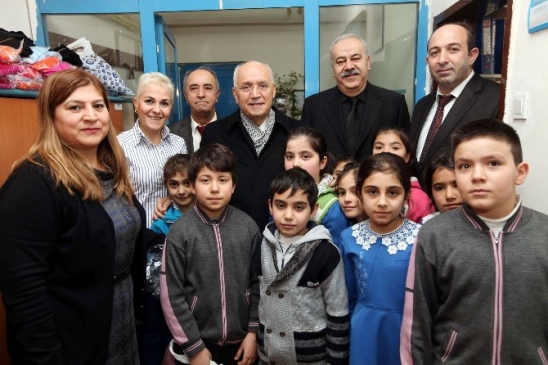 Botlar Montlar Başkan Amca'dan