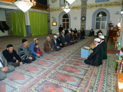 Şehitler İçin Kuran Ve Mevlit Okutuldu