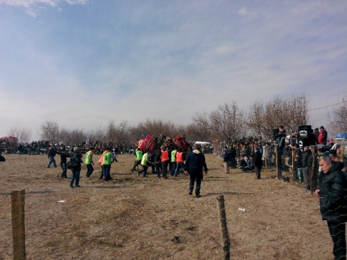 Çardak Kum Adası Deve Güreşleri Yapıldı