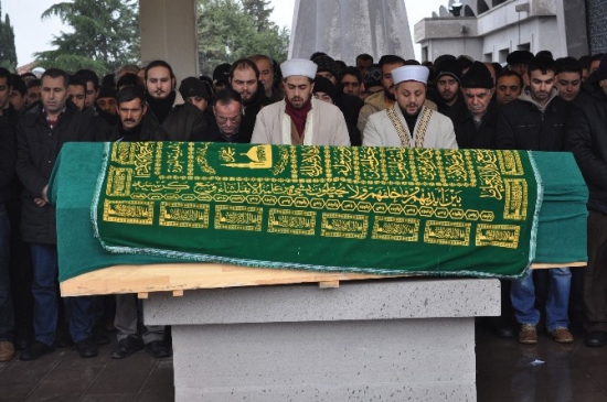 Babası Tarafından Öldürülen Genç Son Yolculuğuna Uğurlandı
