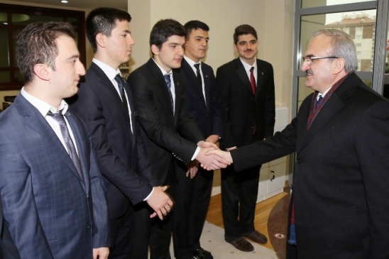 Karaloğlu'ndan Öğrencilere Nasihat