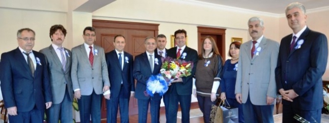 İl Defterdarlığı'ndan Vergi Haftası Nedeniyle Vali Tapsız'a Ziyaret