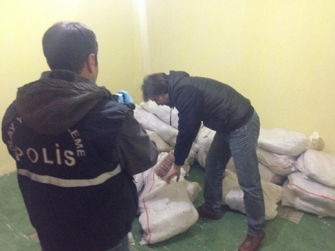 Kokoreç Hırsızları Yakalandı