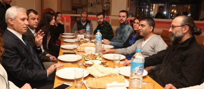 Nilüfer Belediye Başkanı Bozbey'den Çgd'ye Hayırlı Olsun Ziyareti