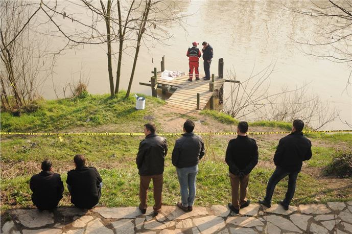 Bartın'da ırmakta kaybolan kişi