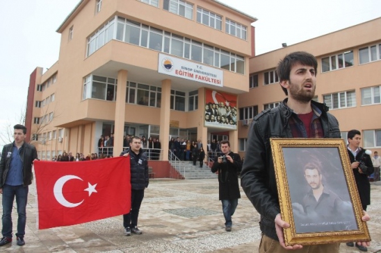 Sinop Üniversitesi'nde Ülkücülerden ‘Çakıroğlu' Tepkisi
