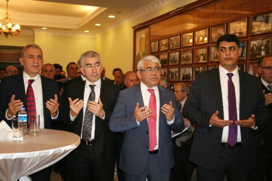 Hocalı'da Hayatını Kaybedenler Kars'ta Anıldı