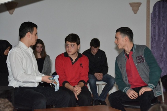 Mahkumlara Tiyatro Gösterisi Gerçekleştirildi