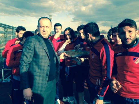 AK Parti Aday Adayı İnan'dan Düzcespor'a Destek