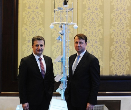 Tarbil'in Zirai Meteorolojik Gözlem Kulelerini Turkcell Kuruyor