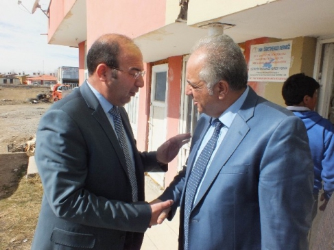 AK Parti Van Milletvekili Aday Adayı Kandaşoğlu'dan Gürpınar'a Ziyaret