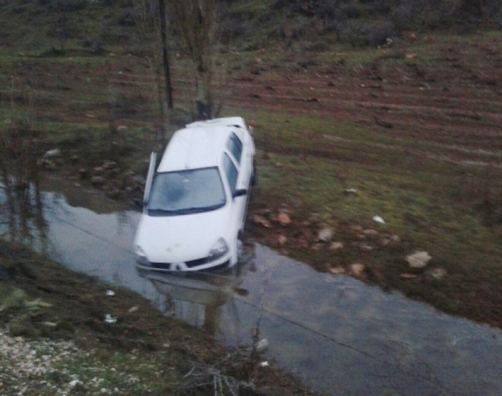 Adıyaman'da Otomobil Takla Attı 1 Yaralı