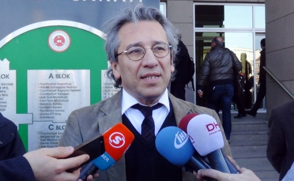 Can Dündar İfade Vermek İçin Adliyeye Geldi