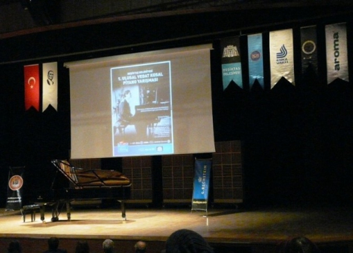 Aromada'dan Sanata Destek