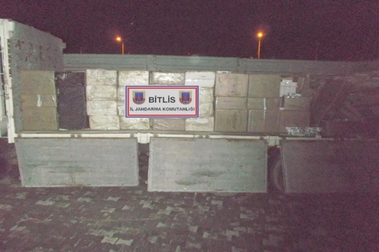 Ahlat'ta Kaçak Sigara Operasyonu