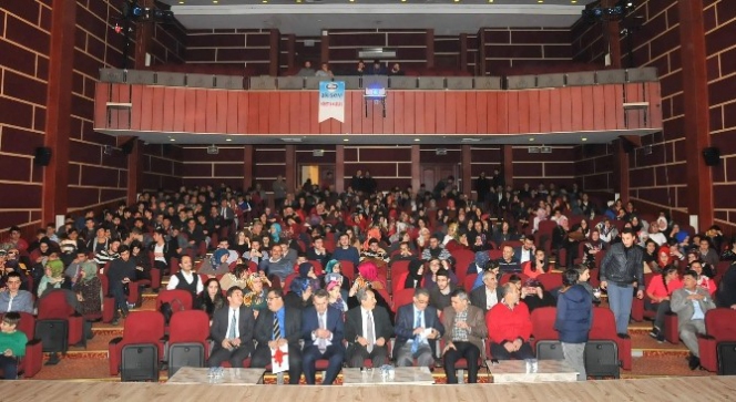 Akşehir'de Kuruluş Filmine Yoğun İlgi