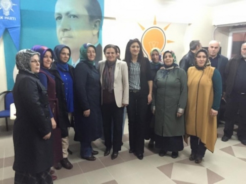 Hatun Albayrak Şengüloğlu'na Bayanlardan Yoğun İlgi