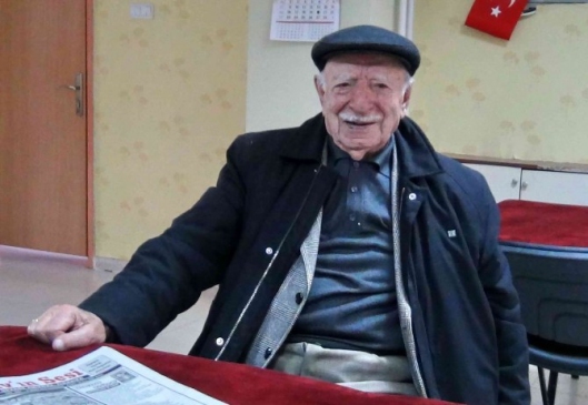 Simav'ın Duayen Gazetecisi 29 Yıllık Meslek Hayatını Kitaplaştırıyor