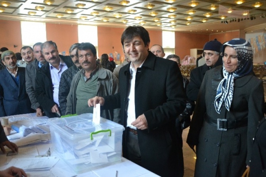 Isparta AK Parti'de Temayül Heyecanı