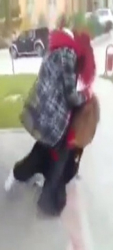 Kızlar Kavga Etti Erkekler Bahis Oynadı