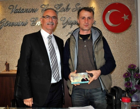 Başkan Kale İncirliovalıların Doğum Günlerini Kutluyor