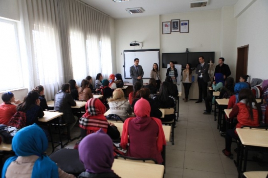 Batman Üniversitesi'nde Yaşlı Bakım Programı Başladı