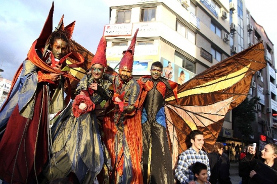 Karşıyaka'da “Kukla Günleri” Heyecanı
