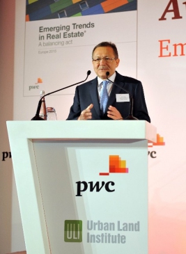 Başkan Uğur Finans Ve Gayri Menkul Dünyasına Seslendi