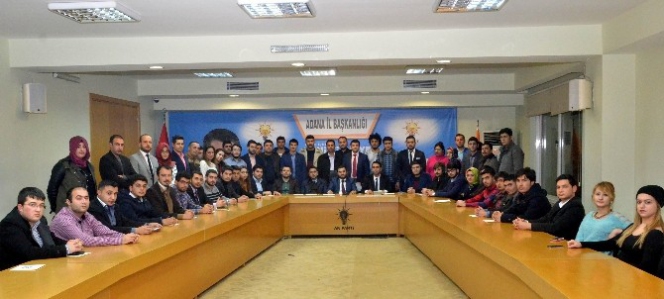 AK Parti Adana İl Gençlik Kolları Yürütme Kurulu Belirlendi