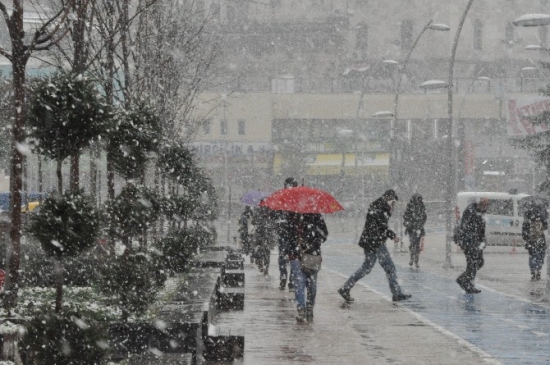 Bolu'da Yoğun Kar Yağışı