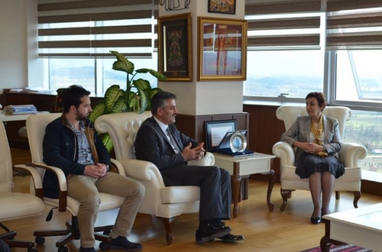 Metin Kaşıkoğlu Rektör Şerifoğlu'nu Makamında Ziyaret Etti