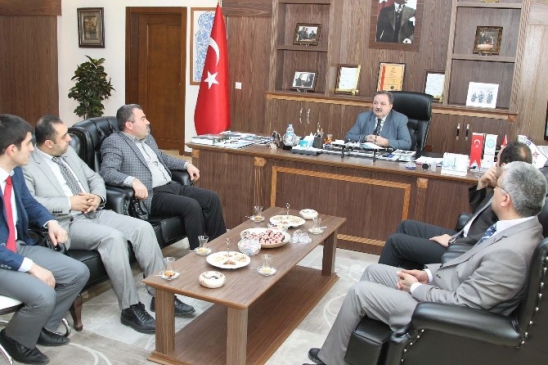 Ensar Vakfı'ndan Beü Rektörü'ne Ziyaret