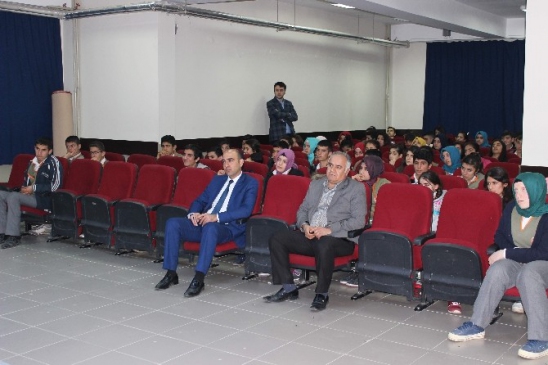 Öğrencilere Sosyal Güvenlik Bilinci Anlatılıyor