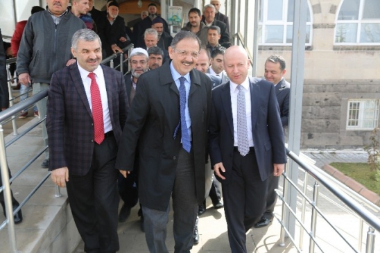 Başkanlar Cuma'yı Erkilet'te Kıldı