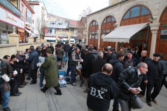 Hayırsever İşadamı Kazım Erdem Vefatının 1. Yıldönümünde Anıldı
