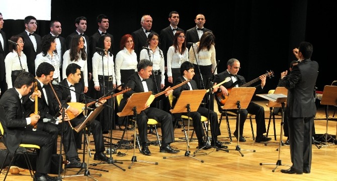 Şehitler Kepez'de Konserle Anılıyor