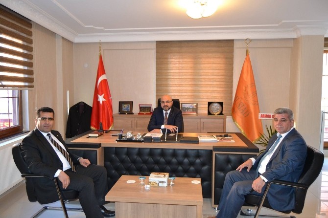 Prof. Dr. Şakir Şahin'den Sivil Toplum Kuruluşlarına Ziyaret