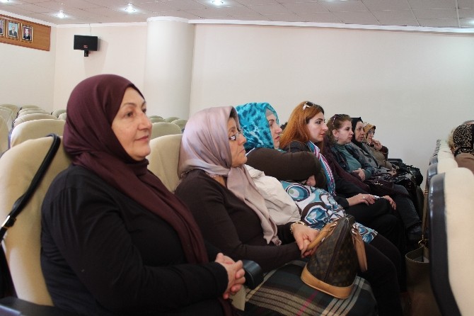 Ervak'tan Üyelerine Bilinçli Tüketici Semineri