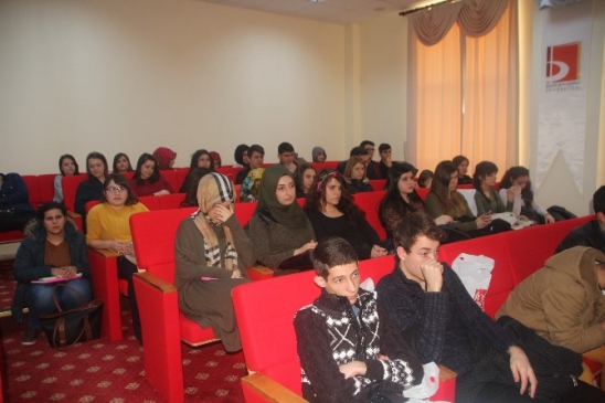 Bilecik'te “Sosyal Medya Farkındalığı” Konulu Konferans