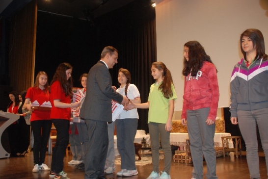 İstiklal Marşı'nın Kabulü Ve Mehmet Akif Ersoy'u Anma Programı Düzenlendi