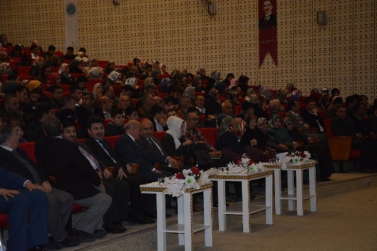 'insan Hakları Bağlamında Mülteciler'' Konulu Panel