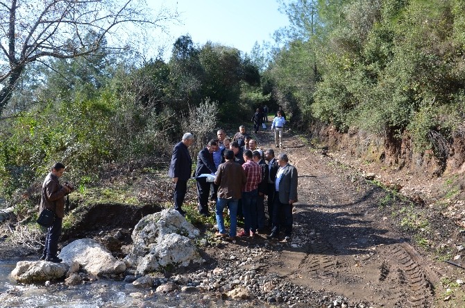 DSİ Finike Ve Kumluca'da Olası Taşkınlara Karşı Tedbir Alıyor