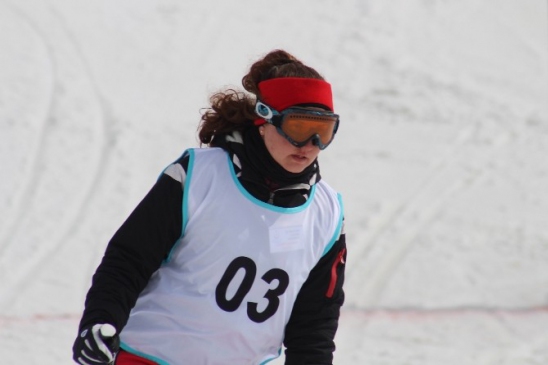 Erzurum'da Doktorlar Tıp Bayramını Kayak Yaparak Kutladı