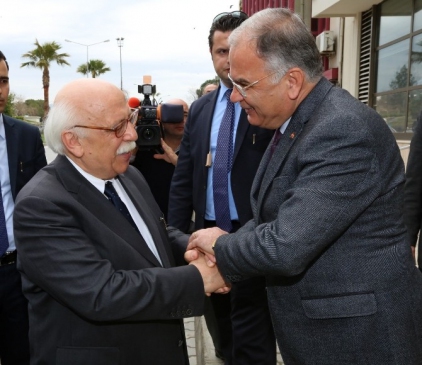 İzmir Selçuk'ta Bakan Nabi Avcı'nın Gerçekleştirdiği Ziyaretler Devam Ediyor