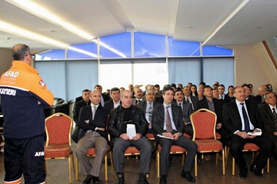 Kayseri Orman Bölge Müdürlüğü'nde Temel Afet Bilinci Eğitimi Düzenlendi